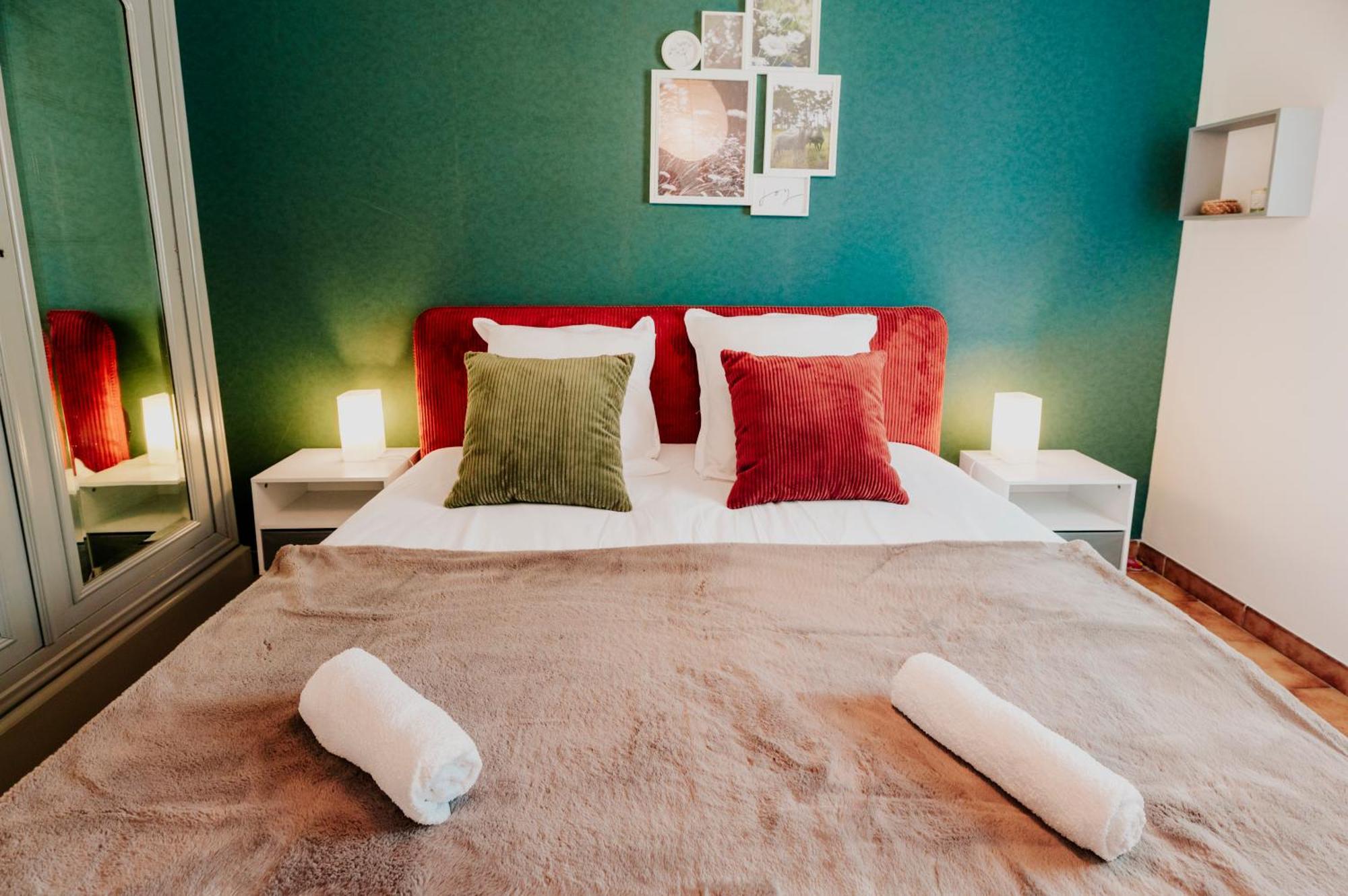 Special Couple - Lit Queen Size - Netflix - Climatisation - Terasse Plein Sud - 2 Min Centre-Ville - 6 Min Mer - Parking Prive - Offre Speciale La Londe-les-Maures ภายนอก รูปภาพ